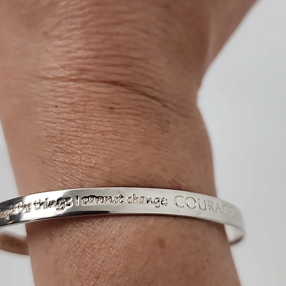 Serenity Prayer Bangle 'Courage' 925 Sterling Silver - Picture 6 of 16